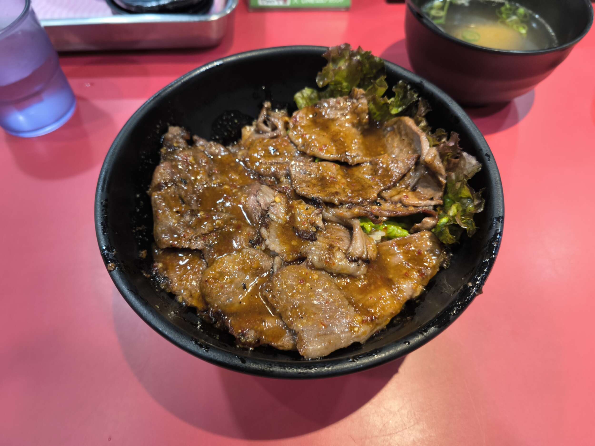 神户牛肉只要 1000 円